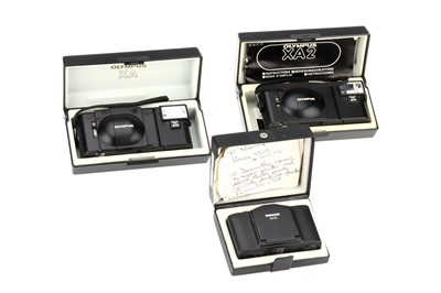 Lot 384 - Three 35mm Compact Cameras