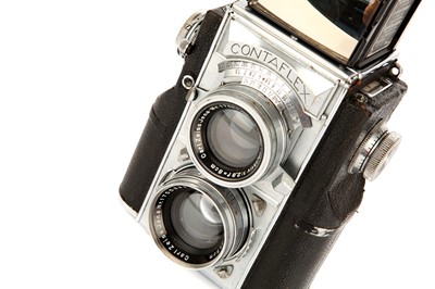 Lot 1151 - A Zeiss Ikon Contaflex TLR Camera