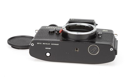 Lot 55 - A Leica Leicaflex SL SLR Body
