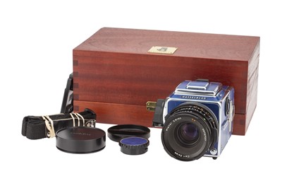 Lot 118 - A Hasselblad 503CX Blue Medium Format Camera