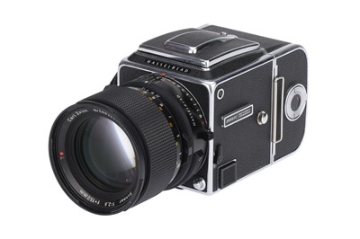 Lot 192 - A Hasselblad 2000FC Medium Format SLR Camera Outfit