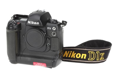 Lot 373 - A Nikon 1DX Digital SLR Camera