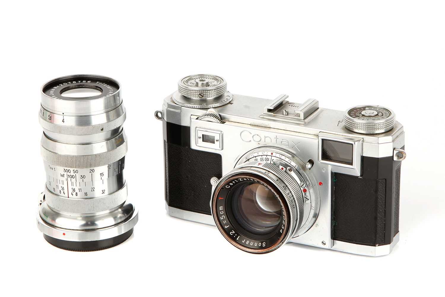 Lot 1159 - A Zeiss Ikon Contax IIa Rangefinder Camera