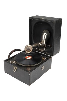 Lot 239 - A George V Portable Gramophone
