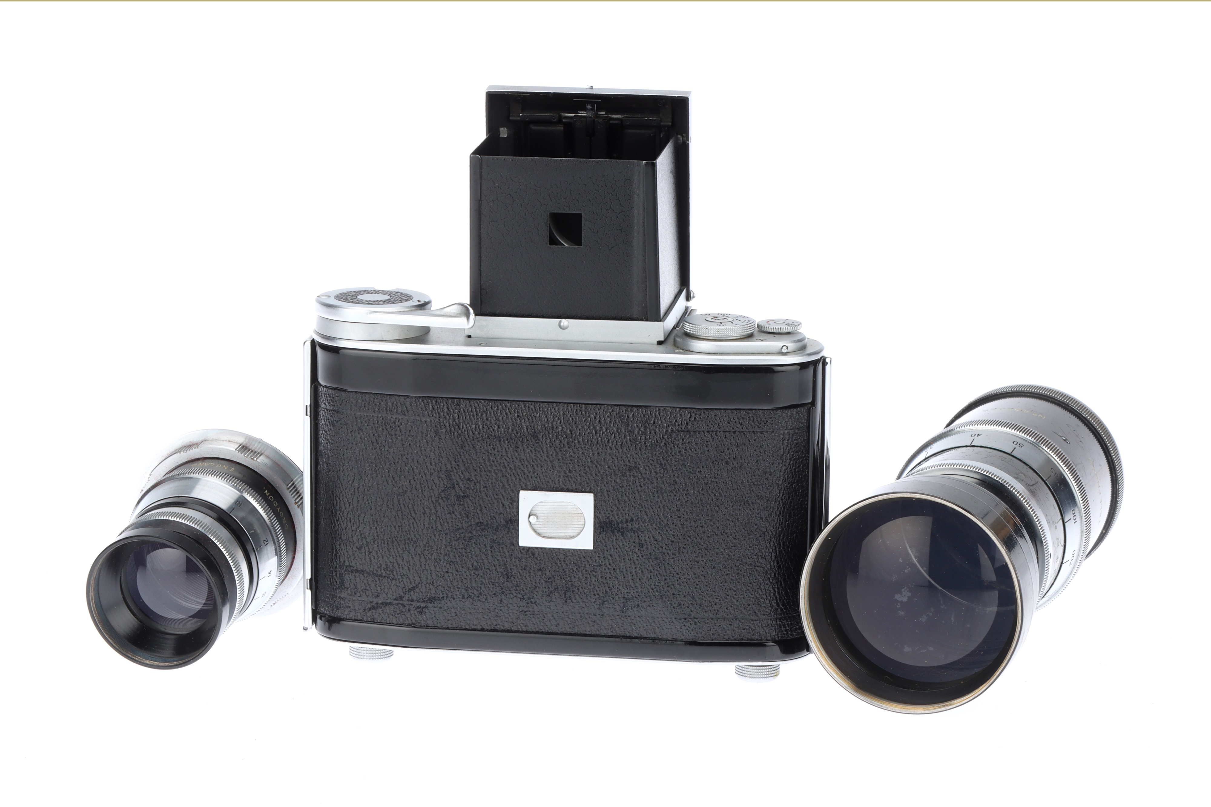 Lot 541 An AGI Agiflex Medium Format SLR Camera