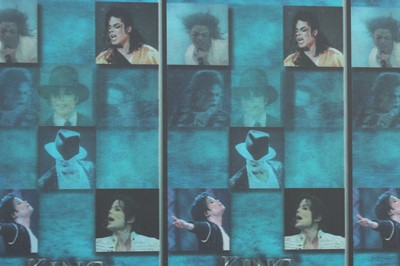 Lot 188 - Uncut 2009 Lenticular Concert Ticket Sheet Form 6, 6A Michael Jackson

2009