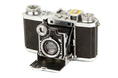 Lot 1184 - A Zeiss Ikon Super Nettel II (537/24) Rangefinder Camera