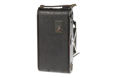 Lot 517 - A Newman & Guardia Sibyl Excelsior Folding Camera