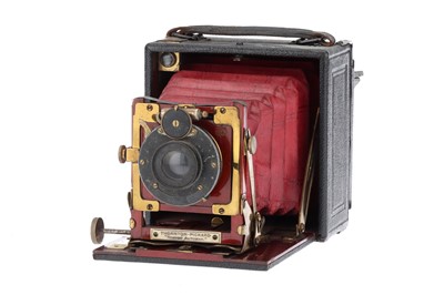 Lot 704 - A Thornton Pickard Nimrod Automan Quater Plate Mahogany & Brass Camera