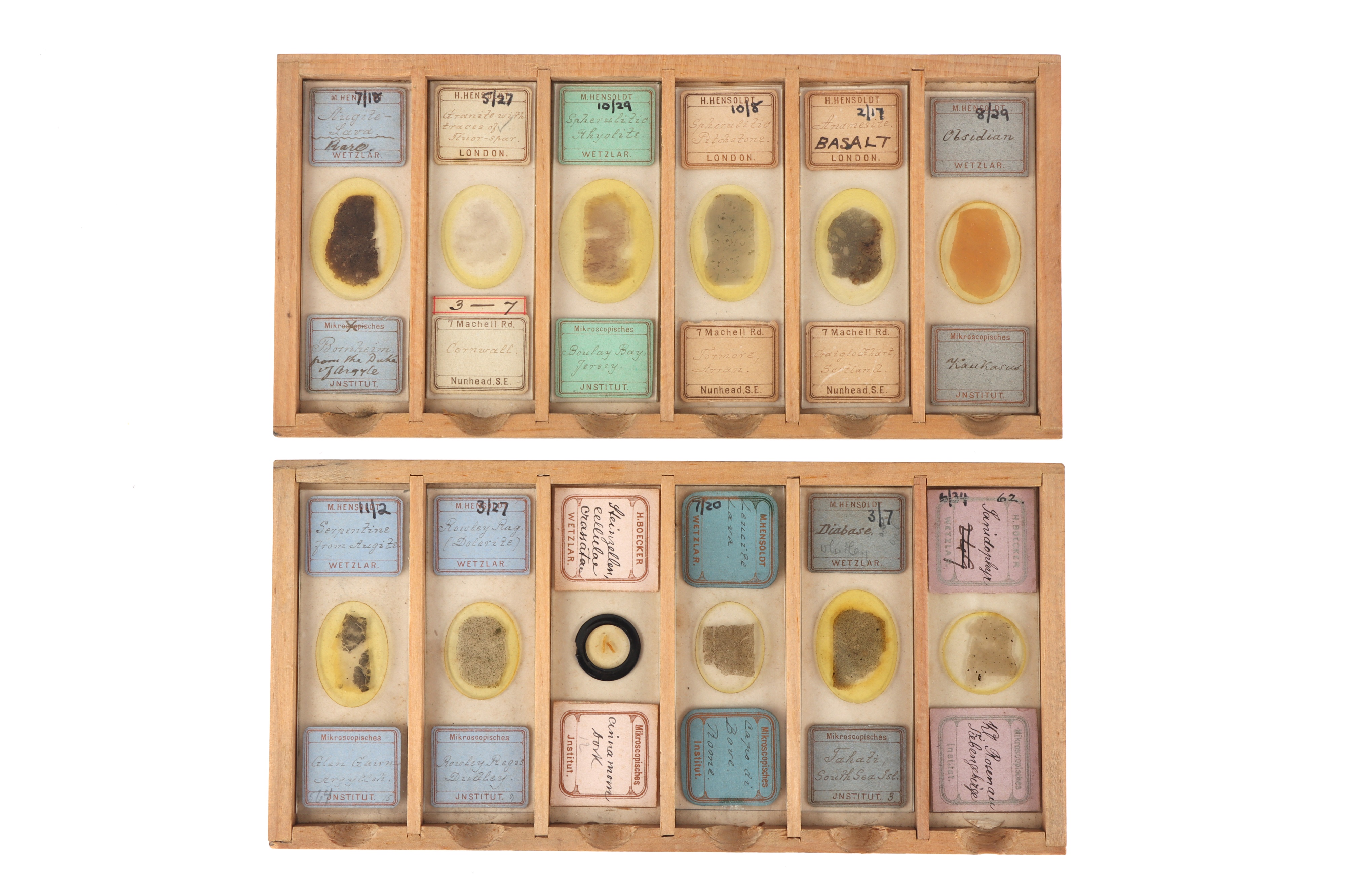 Lot 117 A Fine Collection of Geology Microscope