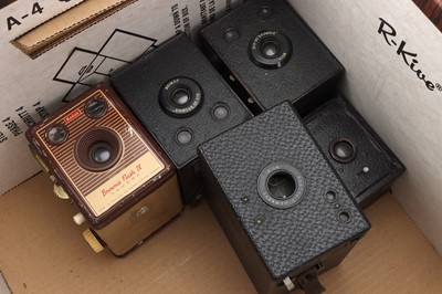 Lot 645 - A Selection of Box Type Cameras