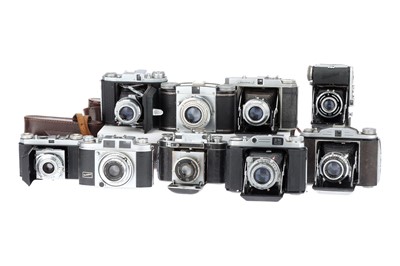 Lot 641 - A Mixed Selection of Cameras