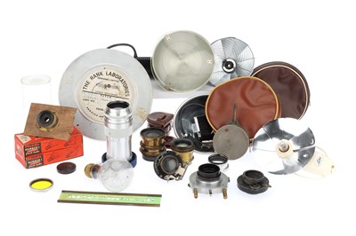 Lot 757 - A Mixed Selection of Flash Sundries & Lenses