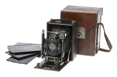 Lot 667 - An Unmarked Folding Camera