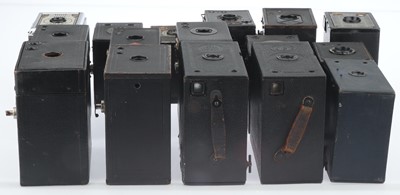 Lot 585 - A Selection of Box Type Cameras