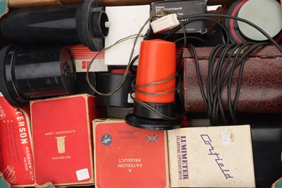 Lot 755 - A Mixed Selection of Darkroom Tools & Devices