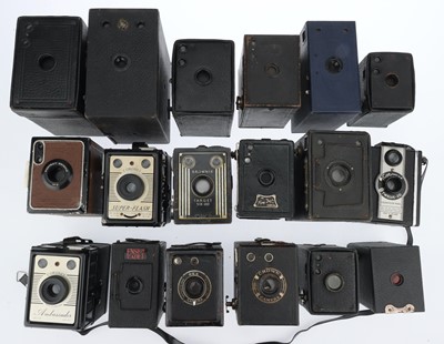 Lot 556 - A Selection of Box Camera