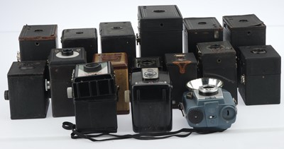 Lot 557 - A Mixed Selection of Box Type Cameras