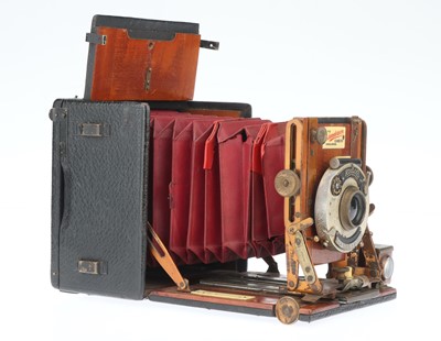 Lot 668 - A Sanderson Regular Model Hand & Stand Quarter Plate Camera