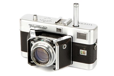 Lot 1206 - A Voigtlander Vitessa Type 133 Rangefinder Camera