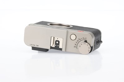 Lot 354 - A Leica CM Compact Film Camera