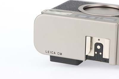 Lot 354 - A Leica CM Compact Film Camera