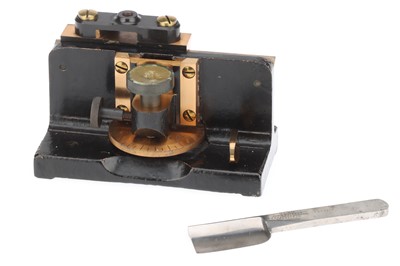 Lot 57 - A Microtome by R & J Beck Ltd