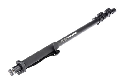 Lot 784 - A Manfrotto 679B Monopod