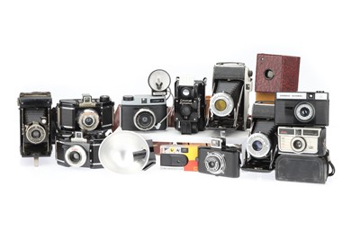 Lot 294 - A Mixed Selection of Cameras