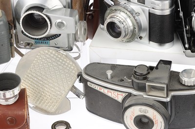 Lot 298 - A Selection of Box Type Cameras