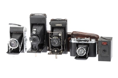 Lot 537 - A Selection of Ensign Cameras