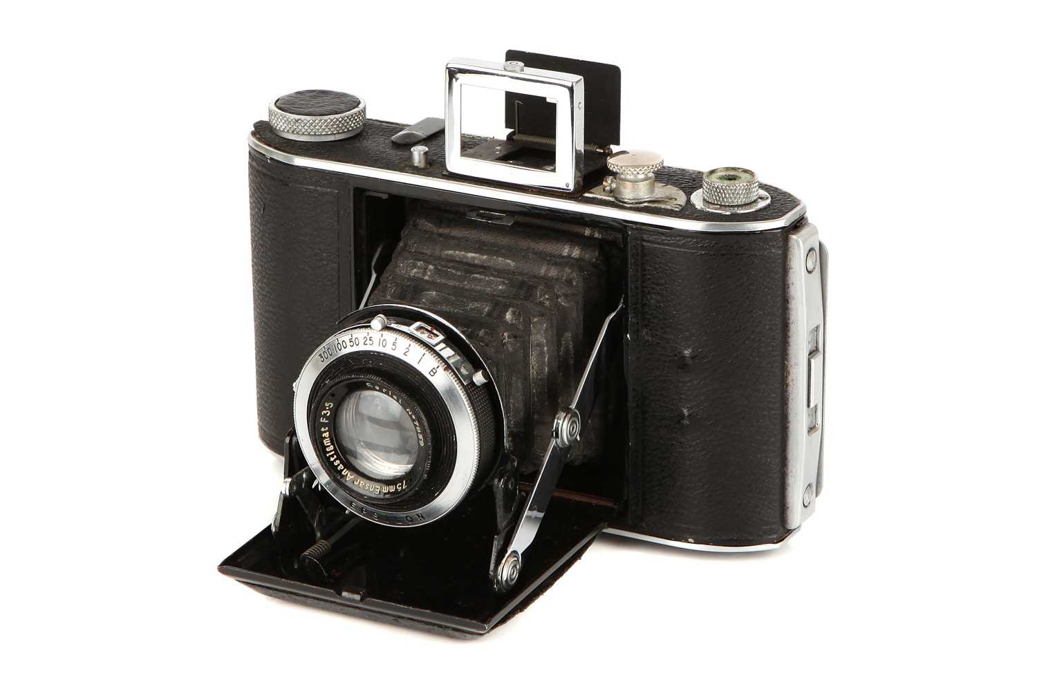 Lot 1217 - An Ensign Commando 'Prototype' Camera,