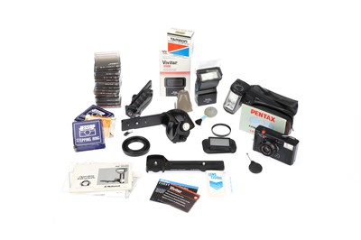 Lot 711 - A Range of Camera Accessories