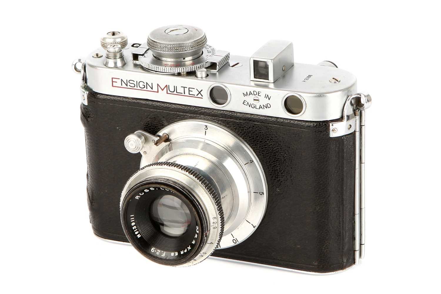 Lot 1218 - An Ensign Multex Model 0 Rangefinder Camera