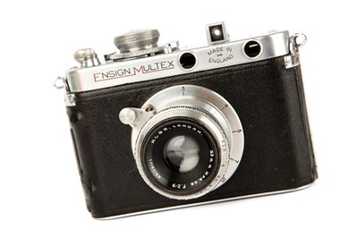 Lot 1218 - An Ensign Multex Model 0 Rangefinder Camera