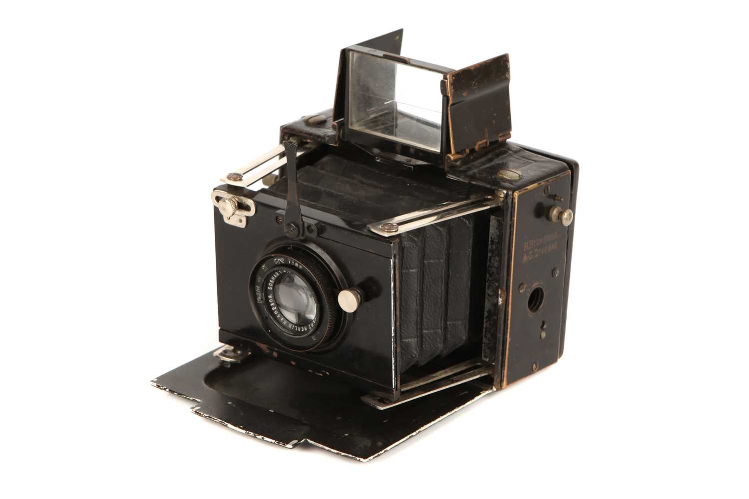 Lot 1221 - An Ernemann Klapp-4.5x6cm Camera