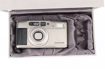 Lot 377 - A Contax TVS II Compact 35mm Camera