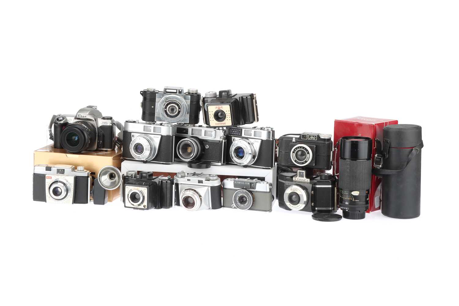 Lot 552 - A Diverse Selection of Cameras,