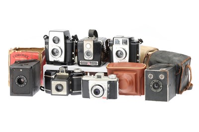 Lot 568 - A Mixed Selection of Cameras