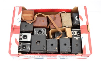 Lot 581 - A Selection of Box Type Cameras