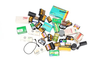 Lot 780 - A Selection of 35mm & 120 Camera Film