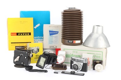 Lot 290 - A Mixed Selection of Cameras & Dark Room Supplies