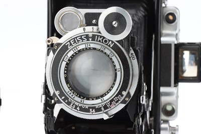 Lot 522 - Three Zeiss  Ikon Cameras