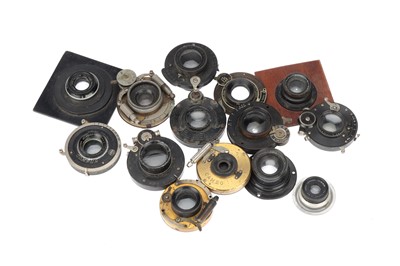 Lot 676 - A Selection of Camera Lenses