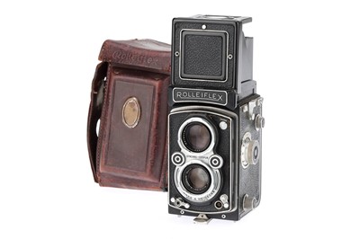 Lot 460 - A Rolle Rolleiflex Automat Medium Format TLR Camera