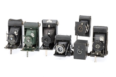 Lot 530 - A Selection of Mixed Cameras