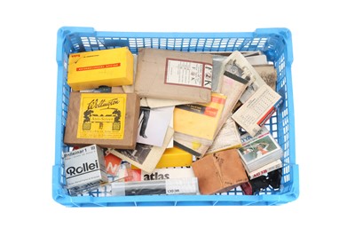 Lot 696 - A Box of Photographic Sundries