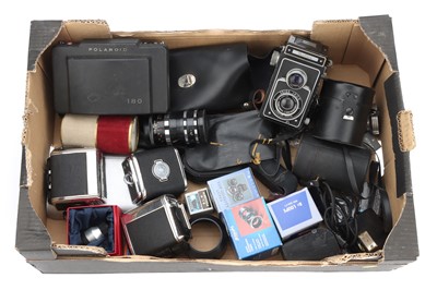 Lot 700 - A Mixed Selection of Camera Accessories