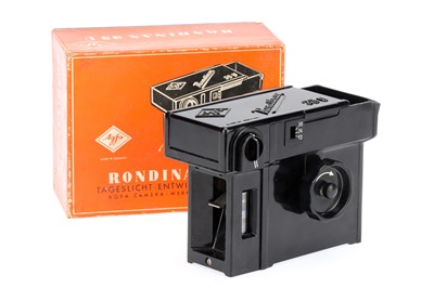 Lot 757 - An Agfa Rondinax 35 U 35mm Film Developing Tank