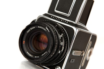 Lot 1262 - A Hasselblad 500C/M Medium Format Camera